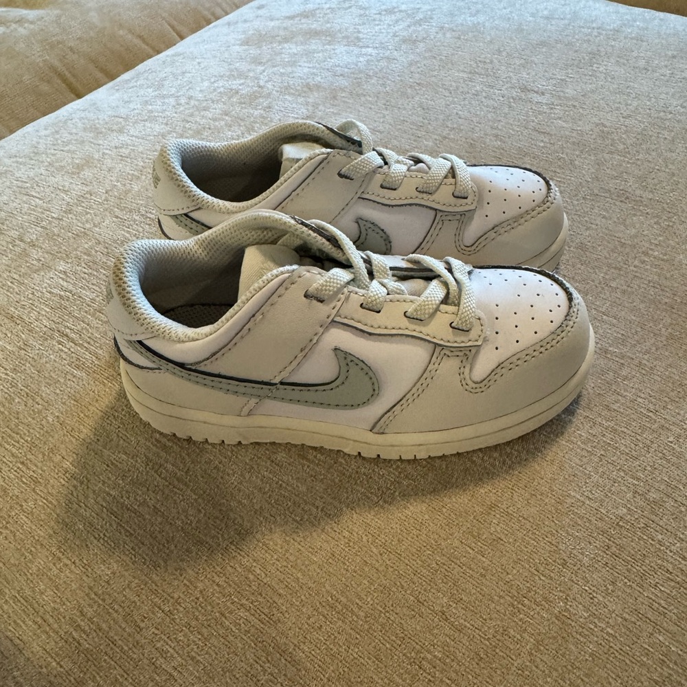 Nike Dunk Low
Baby/Toddler Shoes